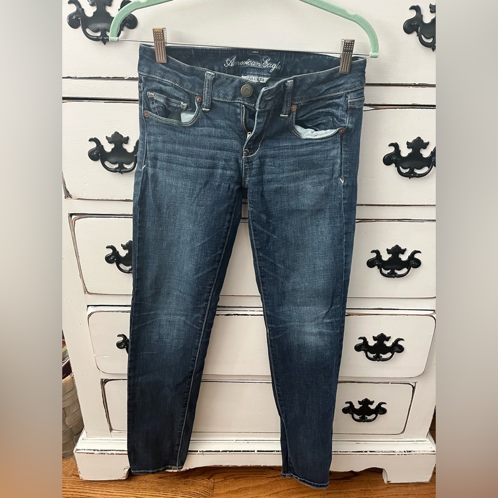 American Eagle Skinny Jeans Regular - Size 2